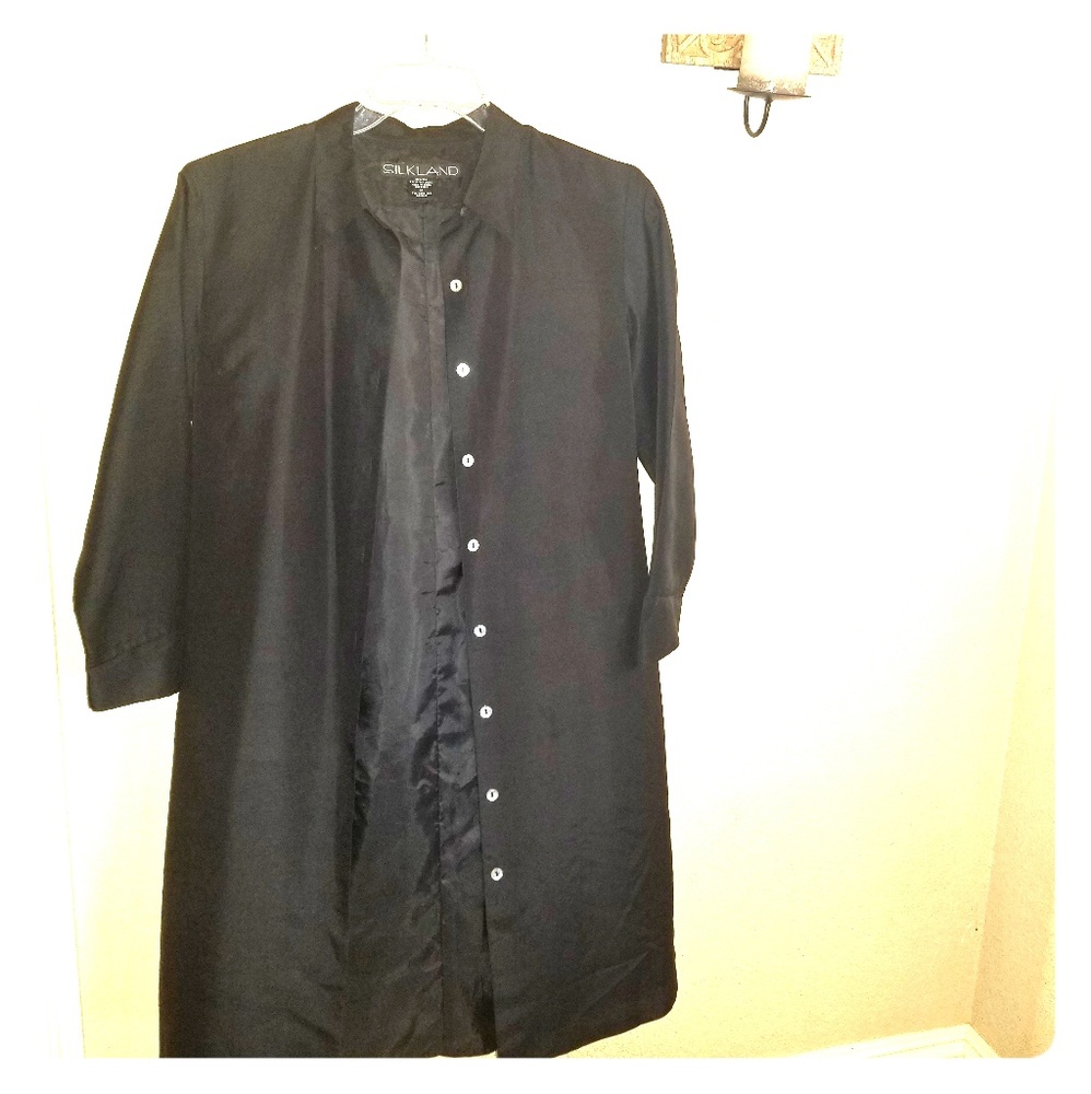 Gorgeous Silk Trench M